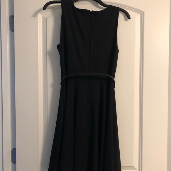 ELLE Dress - Size 2 - Picture 3 of 6